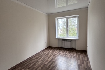 2-к квартира, 55 м², 3/3 эт.