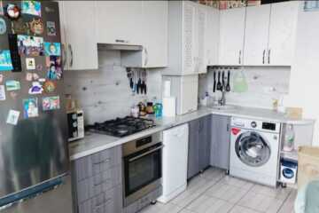 2-к квартира, 47 м², 2/4 эт.