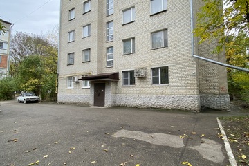 2-к квартира, 47 м², 2/5 эт.