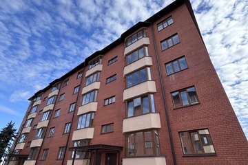 1-к квартира, 47 м², 1/5 эт.