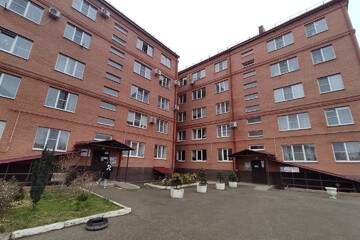 3-к квартира, 93 м², 2/5 эт.