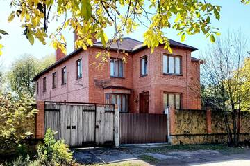 Часть дома, 265,9 м², 2 эт.
