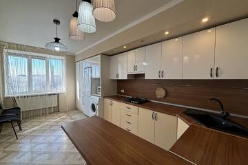 2-к квартира, 81,2 м², 6/6 эт.