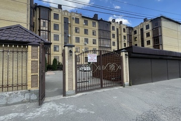 2-к квартира, 80 м², 4/5 эт.