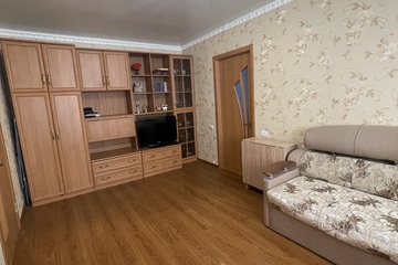 2-к квартира, 43,5 м², 1/4 эт.
