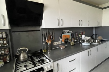 3-к квартира, 65,8 м², 2/5 эт.