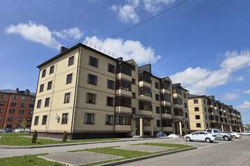 1-к квартира, 37 м², 1/4 эт.