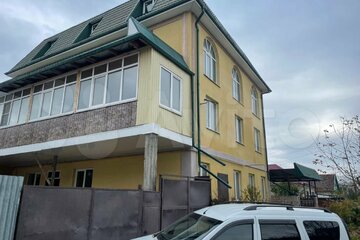 Дом, 600 м², 3 эт.