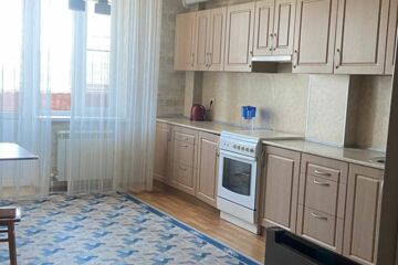 2-к квартира, 78 м², 10/10 эт.