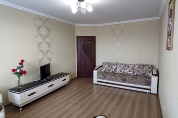 2-к квартира, 80 м², 5/6 эт.