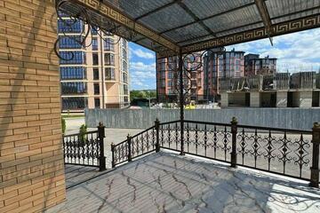 1-к квартира, 53 м², 2/6 эт.